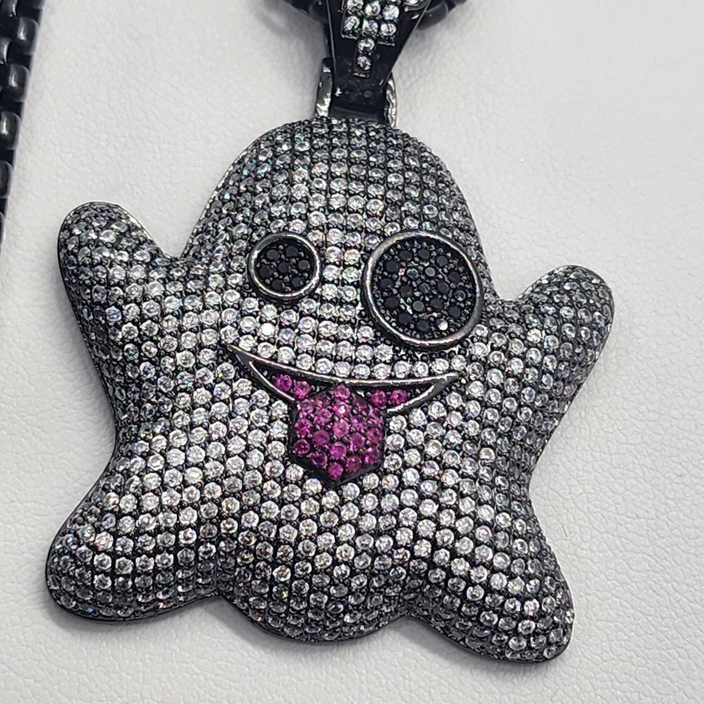 Brand New Cartoon Ghost Necklace - Picture 5 of 5